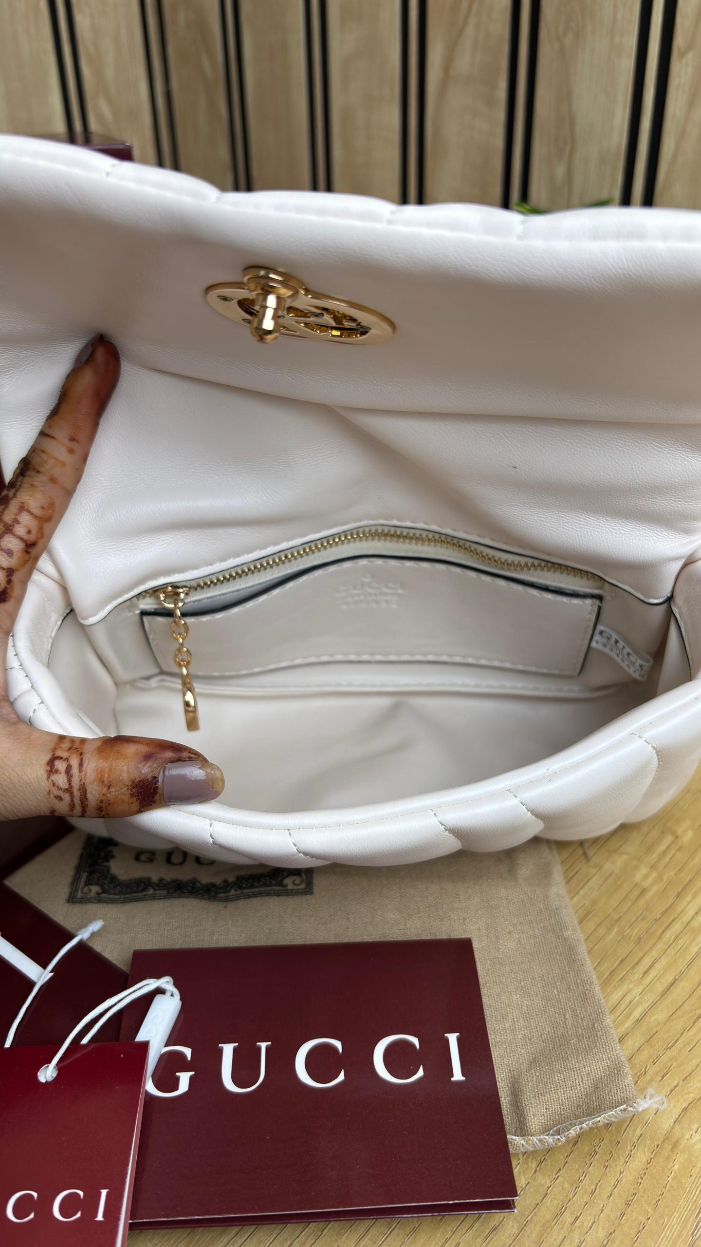 GUCCII MILANO TOP HANDLE BAG - Image 8