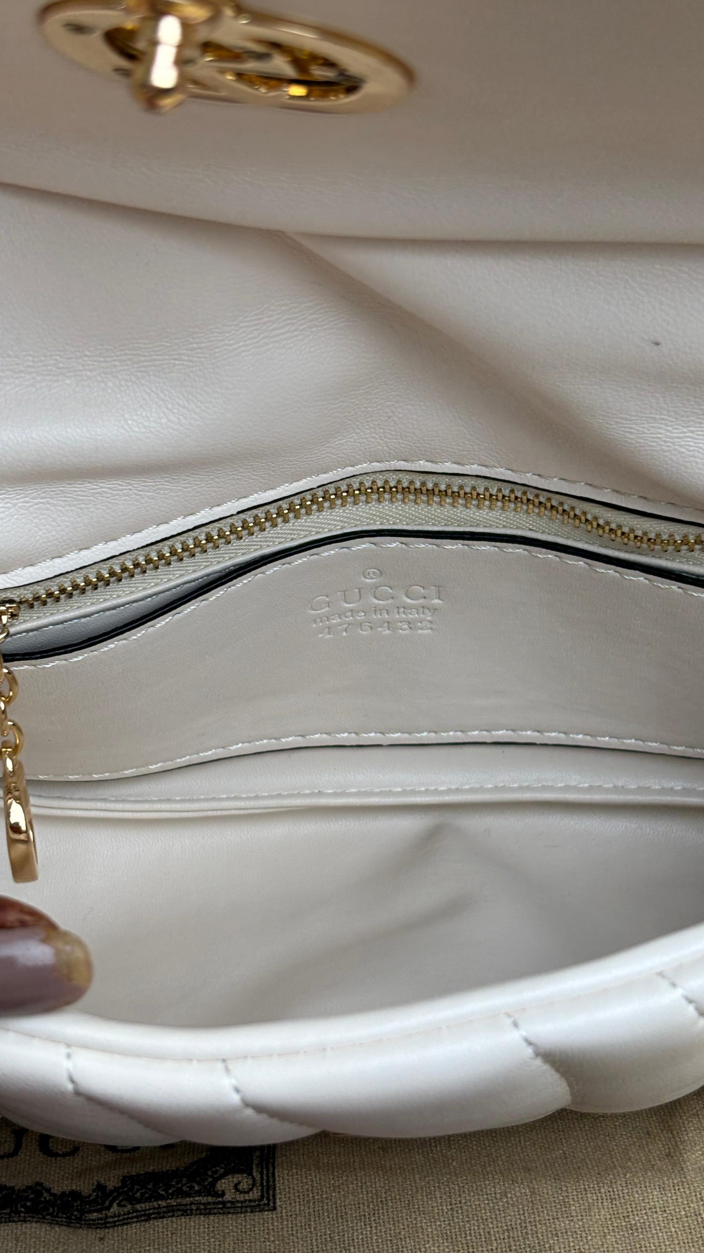 GUCCII MILANO TOP HANDLE BAG - Image 9
