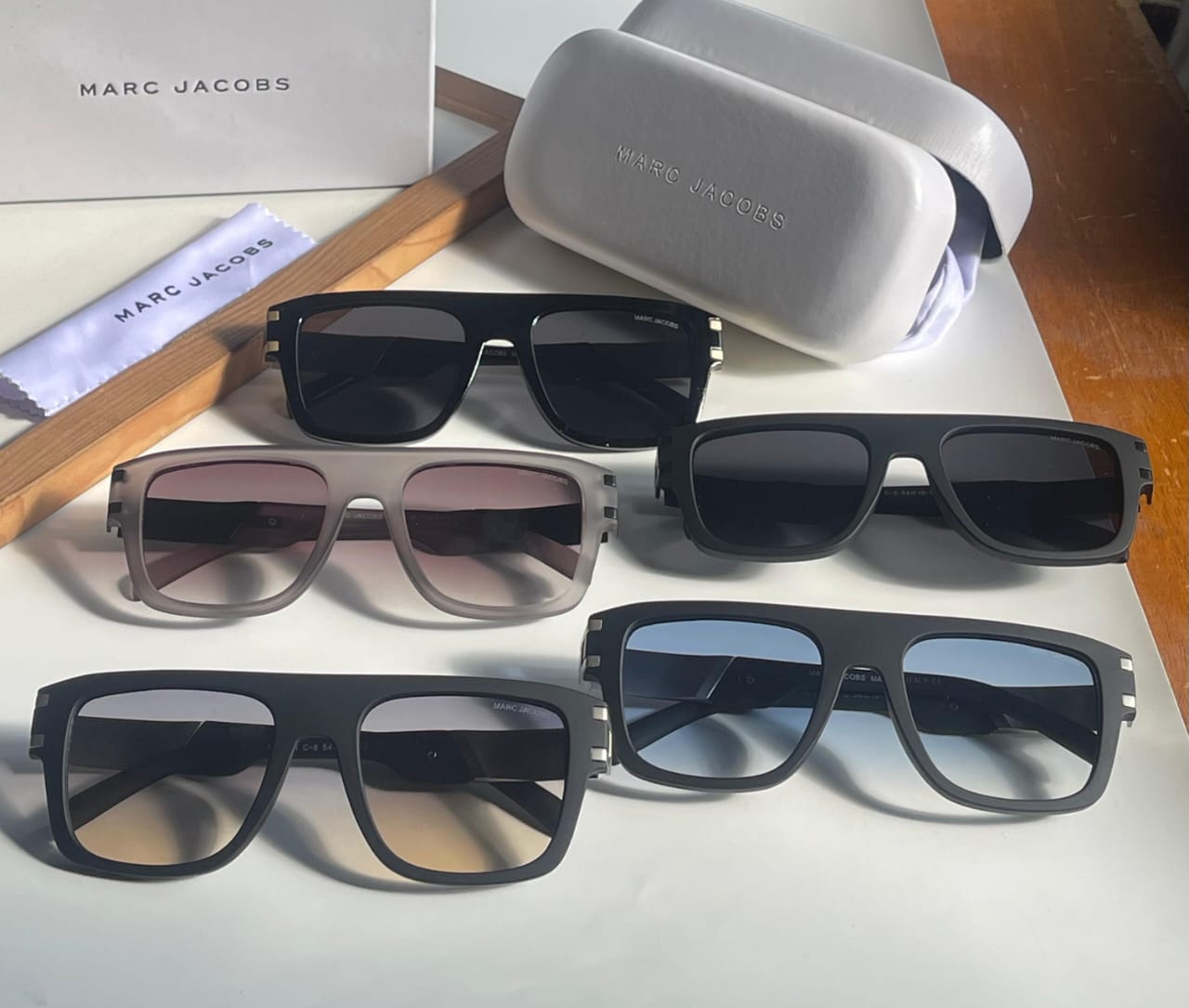 MARC JACOBSS-SUNGLASSES - Image 7