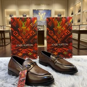 Louiss-Vuittonn-Premium-Brown -Loafer