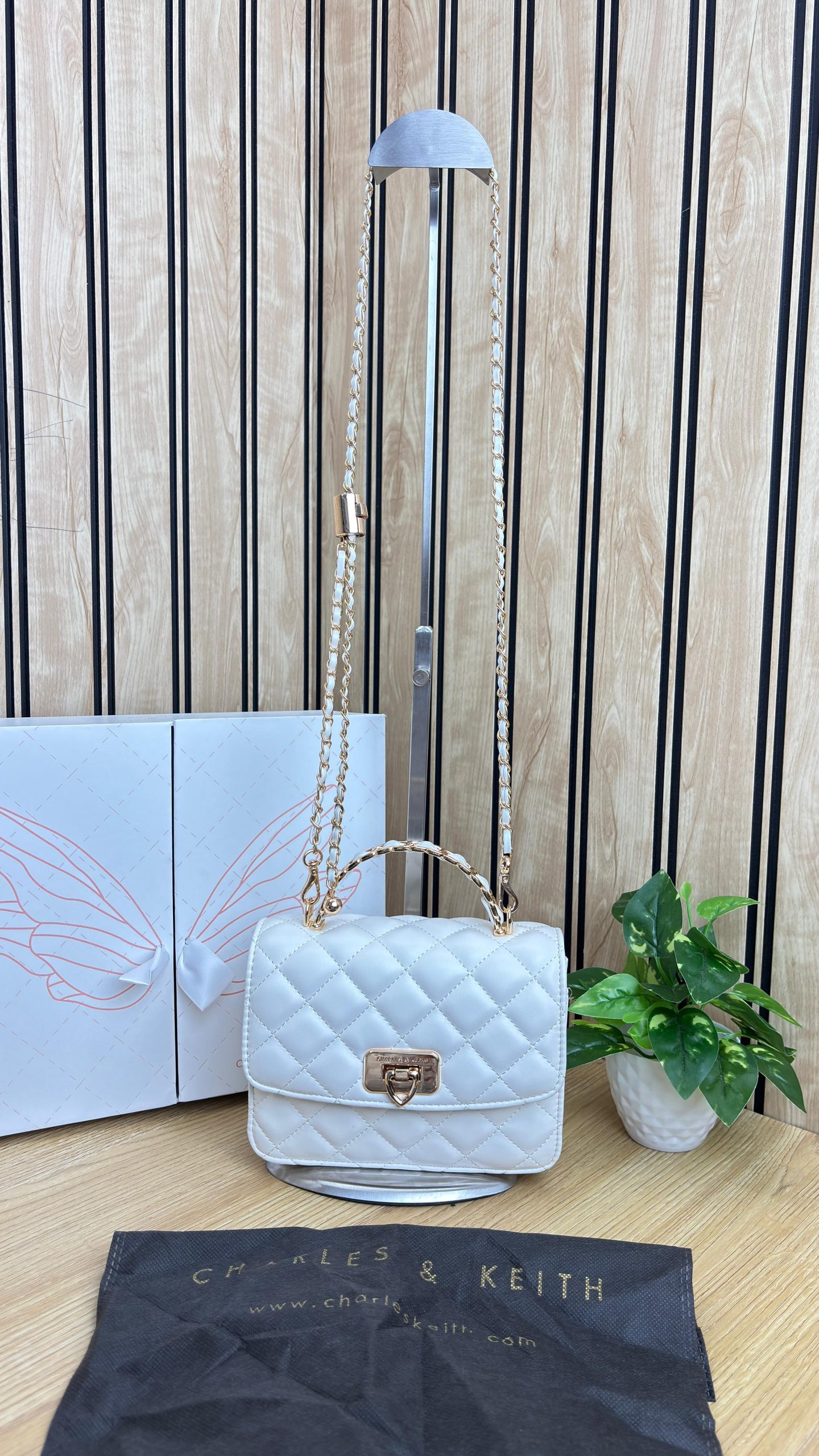 CHARLESS & KEITHH CRESSIDA QUILTED QIKI - Image 11