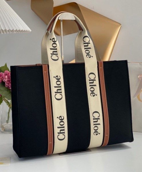 LATEST CHLOÉE BIG TOTE BAG