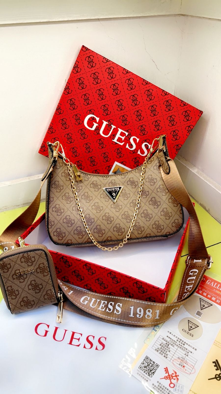 Guesss Est 1981 Noelle Pochette Shoulder Crossbody Bag