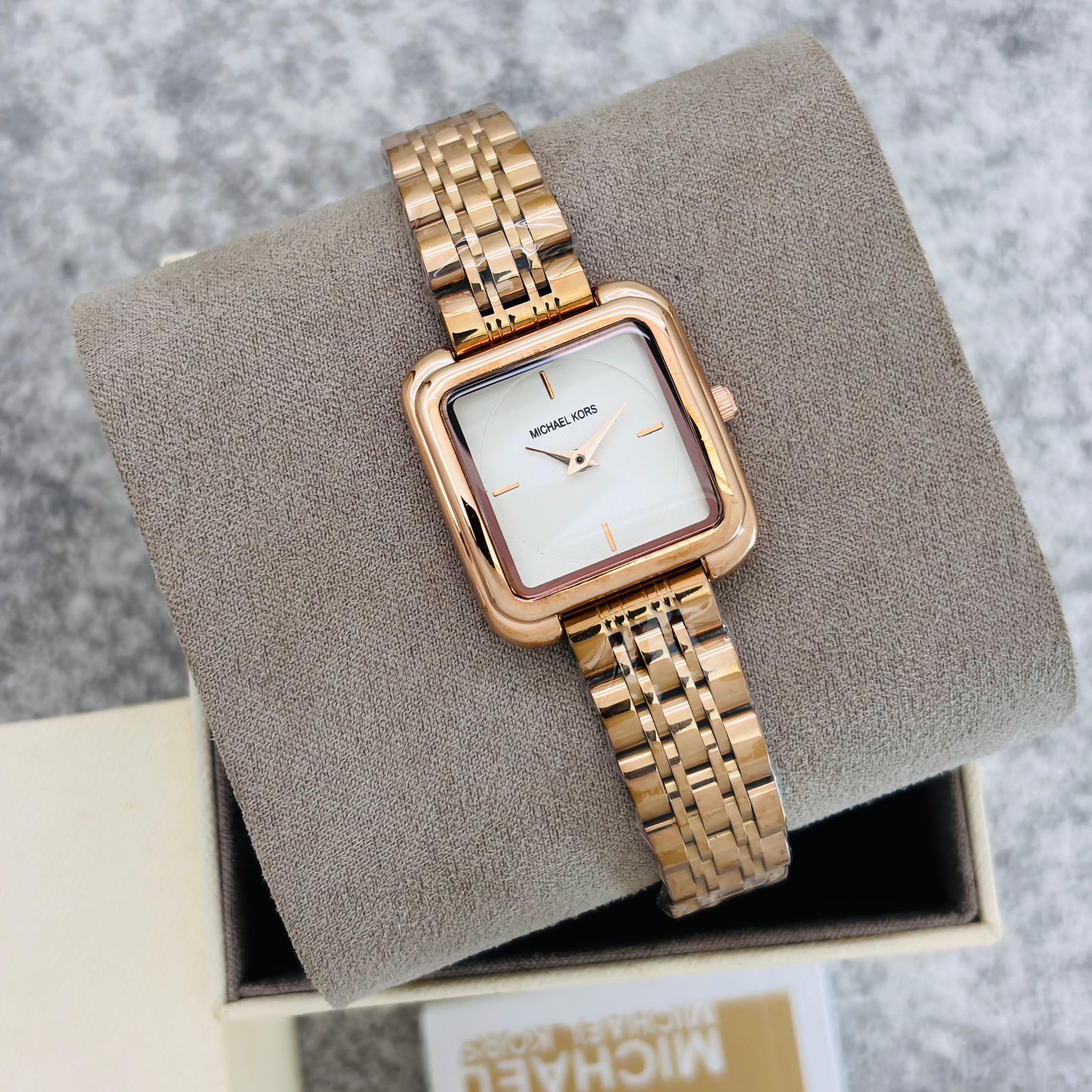 Michaell Korss - Image 10