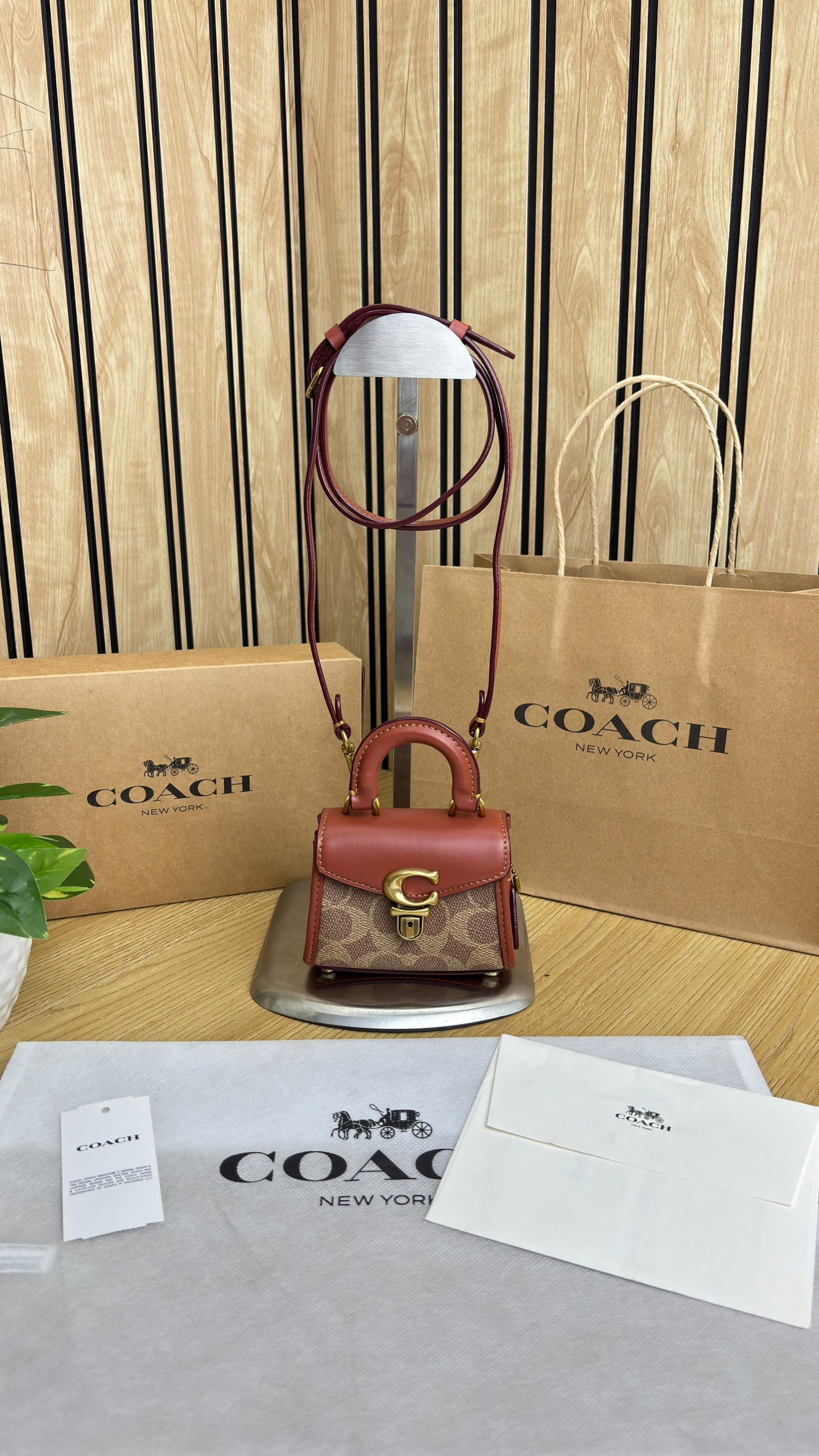 COACHH SAMMY TOP HANDEL