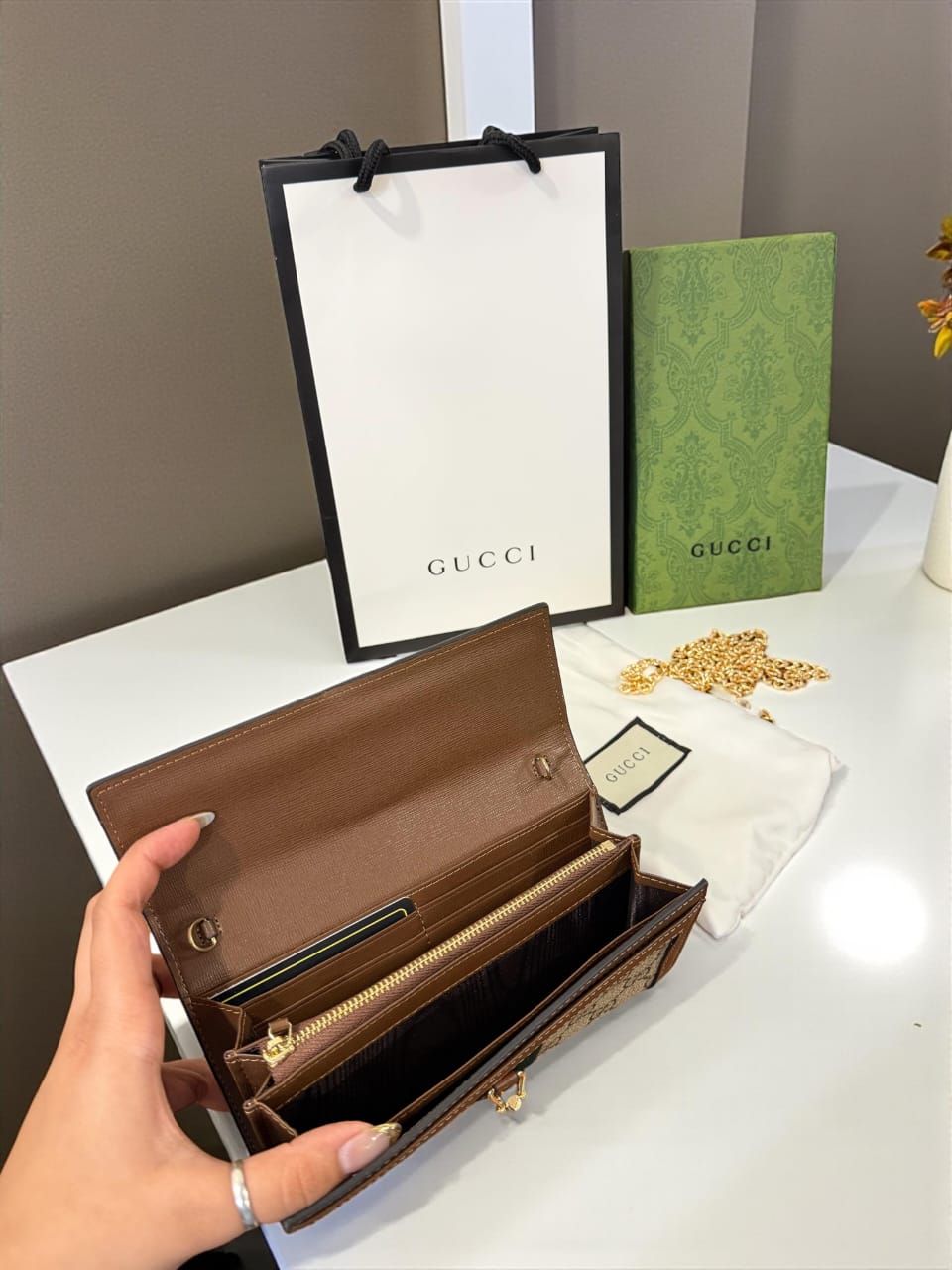 GUCCCI LUXURY EDITION LONG WALLET - Image 2