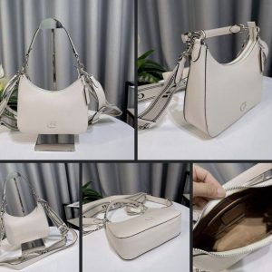 COACHH HOBO CROSSBODY WITH SIGNATURE CANVAS