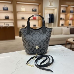 Coachh Hannah Bucket Bag