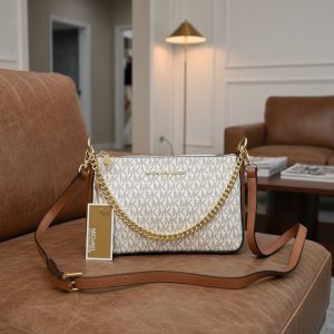 Latest Michaele Kors Jet Set Medium Signature Chain Pochette Bag