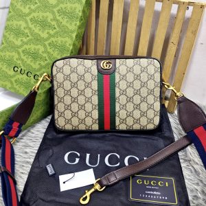 GUCCII    OPHIDIA SMALL SHOULDER BAG IN GG SUPREME CANVAS WITH SIGNATURE WEB STRIPE