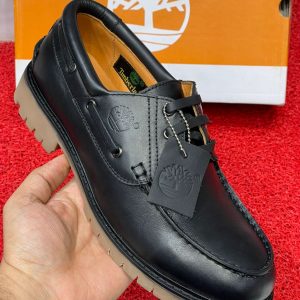 Timberlands boat shoes