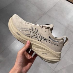 Asicse Gel-Nimbus 26 Feather Grey Black