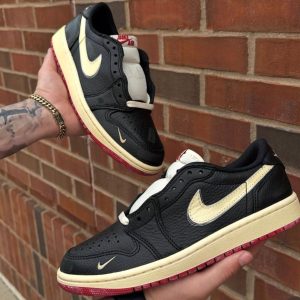 AIR JORDANSe RETRO 1 LOW X NIGEL SYLVESTER 