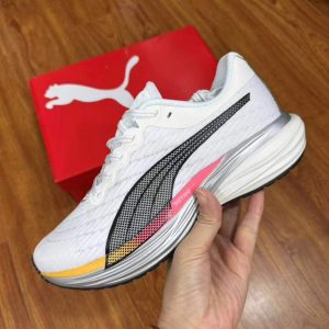 PUMAS DEVIATE NITRO 2