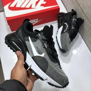 NIKES AIRMAX 2090