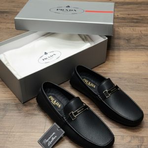 Premium collection 🔥🔥 with brand box n accessories 📦 Pradas Loafers