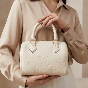Louise Vuittone Speedy