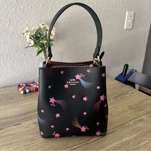 Coache Mollie Bucket Bag In Signature Canvas