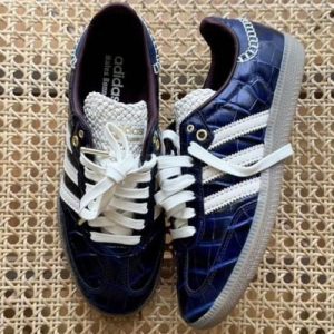 Adidase samba x wales collegiate
