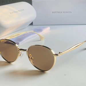 *BOTTEGAS VENETAS SUNGLASSESS*