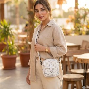 LOUISE VUITTONES CHRISTOPHER WEARABLE CROSSBODY UNISEX BAG